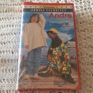 Sealed Paramount Family Favorites Andre VHS